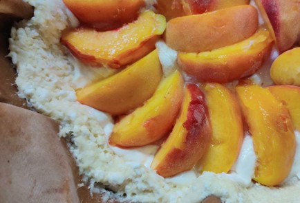 Фото шага рецепта Пирог с персиками на творожном тесте 189946 шаг 14  