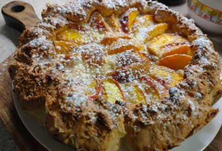 Фото шага рецепта Пирог с персиками на творожном тесте 189946 шаг 18  