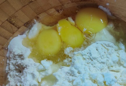 Фото шага рецепта Пирог с персиками на творожном тесте 189946 шаг 6  