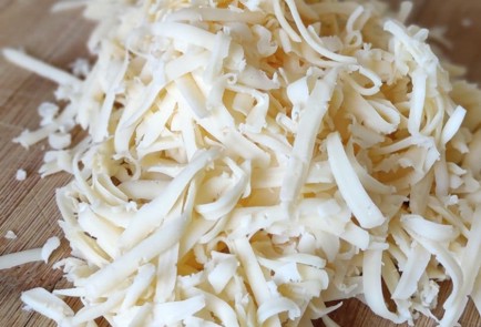 Фото шага рецепта Пирог с тунцом и сыром 173387 шаг 5  