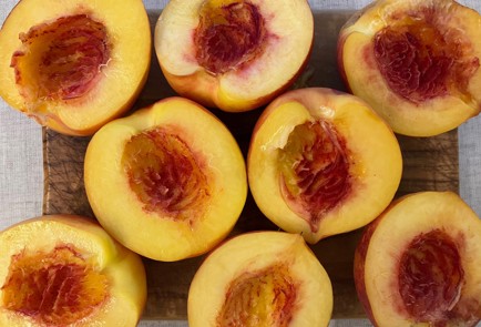 Фото шага рецепта Пирог с творогом и нектаринами 189996 шаг 2  