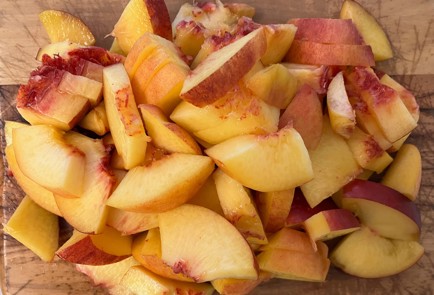 Фото шага рецепта Пирог с творогом и нектаринами 189996 шаг 3  