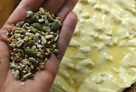 Фото шага рецепта Пирог с творогом и шпинатом 190870 шаг 16  