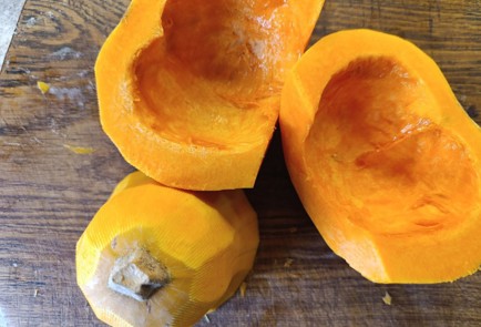 Фото шага рецепта Пирог из слоеного теста с творогом и тыквой 190670 шаг 3