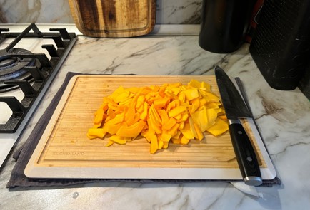 Фото шага рецепта Пирог с тыквой и сыром 190815 шаг 3