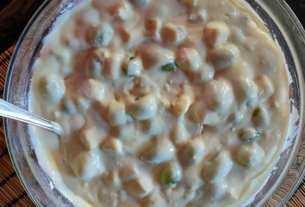 Фото шага рецепта Пирог с виноградом и сыром дорблю 174911 шаг 14  