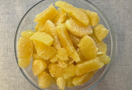 Фото шага рецепта Пирог с яблоками и апельсинами 175913 шаг 6  