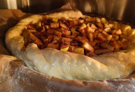 Фото шага рецепта Пирог с яблоками и корицей на постном тесте 188925 шаг 19  