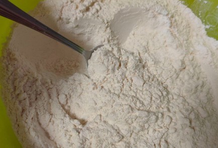 Фото шага рецепта Пирог с яблоками и корицей на постном тесте 188925 шаг 6  