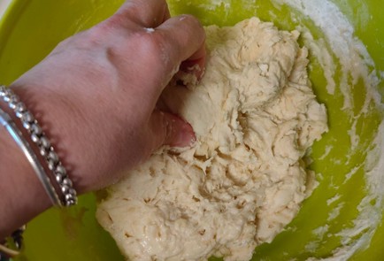 Фото шага рецепта Пирог с яблоками и корицей на постном тесте 188925 шаг 9  