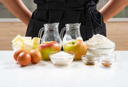 Фото шага рецепта Пирог с яблоками крамбл 190334 шаг 1  