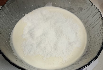 Фото шага рецепта Пирог с яблоками на кефире 191553 шаг 5