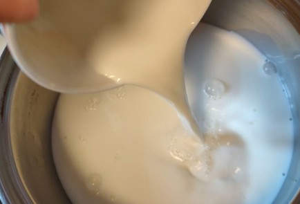 Фото шага рецепта Пирог с заварным кремом и яблоками 188957 шаг 2  