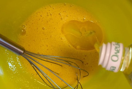 Фото шага рецепта Пирог с заварным кремом и яблоками 188957 шаг 20  