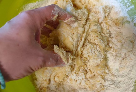 Фото шага рецепта Пирог с заварным кремом и яблоками 188957 шаг 23  