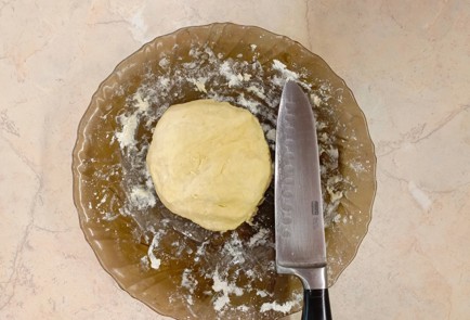 Фото шага рецепта Пирог со сладким перцем и сосисками 186998 шаг 3  