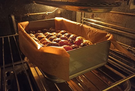 Фото шага рецепта Пирог со сливами 191583 шаг 15  