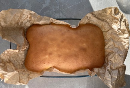 Фото шага рецепта Домашний пирог три молока 189788 шаг 6  