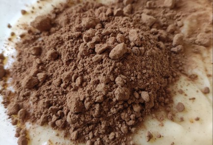 Фото шага рецепта Пирог Зебра с шоколадом 163304 шаг 9  