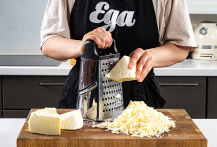 Фото шага рецепта Пирожки погурийски 191417 шаг 5  