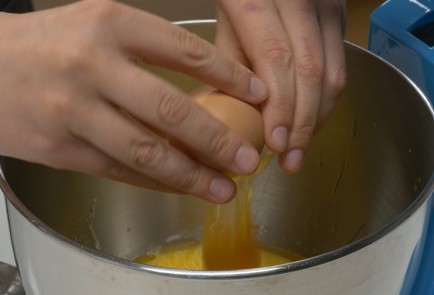 Фото шага рецепта Пирожки с курицей и овощами 138974 шаг 2  