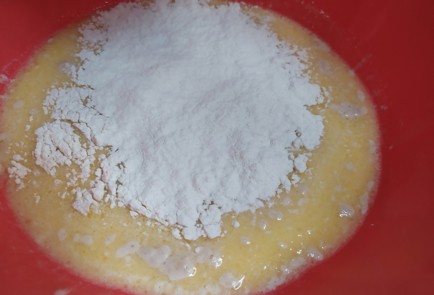 Фото шага рецепта Пирожки с персиком 190167 шаг 4  