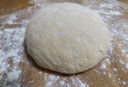 Фото шага рецепта Пирожки с персиком 190167 шаг 5  