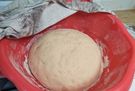 Фото шага рецепта Пирожки с персиком 190167 шаг 6  