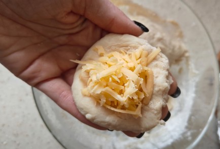 Фото шага рецепта Пирожки с сыром 175936 шаг 9  