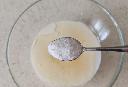 Фото шага рецепта Пирожки с тунцом 175763 шаг 4  