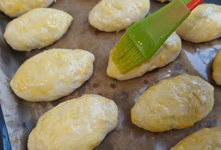 Фото шага рецепта Пирожки с яблоком и корицей 174863 шаг 12  