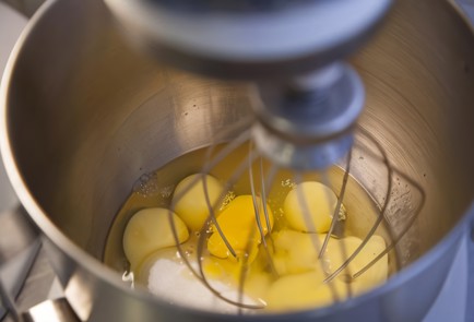 Фото шага рецепта Пирожное картошка с миндалем 137574 шаг 1  