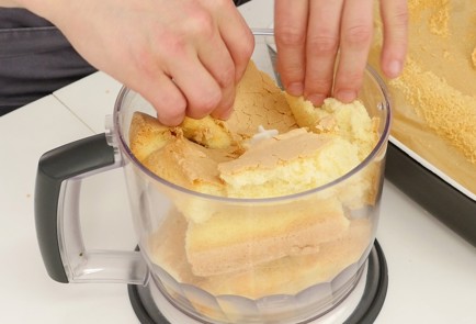 Фото шага рецепта Пирожное картошка 125309 шаг 5