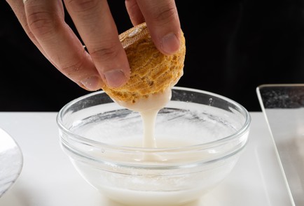 Фото шага рецепта Пирожное Орешек 151224 шаг 15