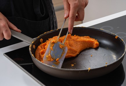 Фото шага рецепта Пирожные из тыквы 174866 шаг 6  