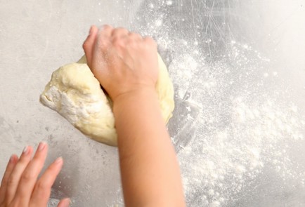 Фото шага рецепта Писсаладье 52651 шаг 1  