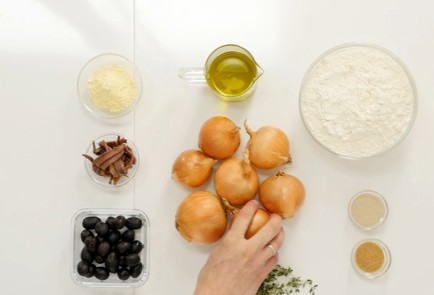 Фото шага рецепта Французский пирог Писсаладьер 92517 шаг 1  