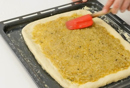 Фото шага рецепта Французский пирог Писсаладьер 92517 шаг 8  