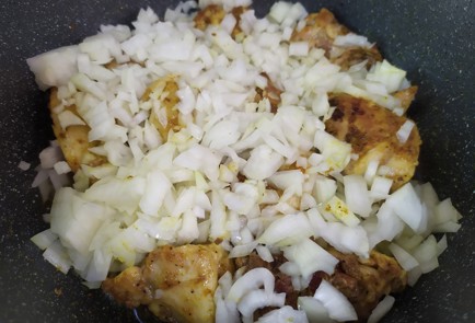 Фото шага рецепта Плов с курицей 190145 шаг 5  