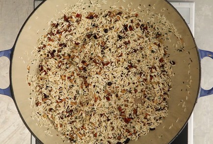 Фото шага рецепта Плов с морепродуктами 14283 шаг 3