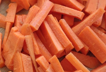 Фото шага рецепта Плов со свиными ребрышками 173503 шаг 2  