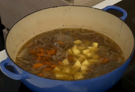 Фото шага рецепта Похмельный суп 37209 шаг 4