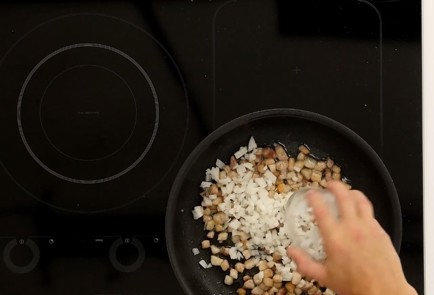 Фото шага рецепта Полтавские галушки 125648 шаг 5  