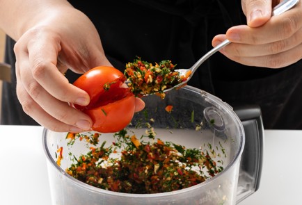 Фото шага рецепта Помидоры на зиму с сюрпризом 139614 шаг 5  