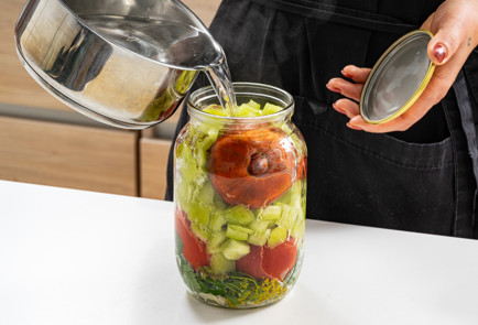 Фото шага рецепта Помидоры с перцем на зиму 190415 шаг 8  