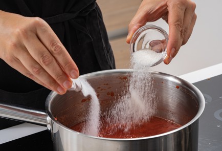 Фото шага рецепта Помидоры в собственном соку на зиму 174362 шаг 6  