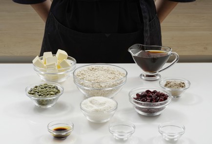 Фото шага рецепта Постное овсяное печенье с клюквой и тыквенными семечками 173312 шаг 1  