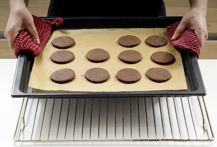 Фото шага рецепта Постное печенье Орео 173309 шаг 6  