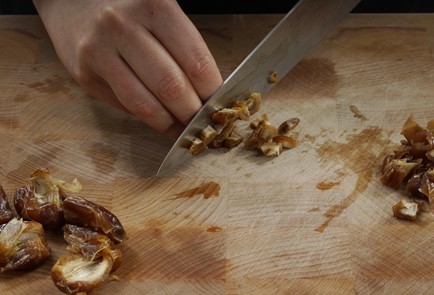 Фото шага рецепта Постное печенье с бананами и финиками 173310 шаг 3  