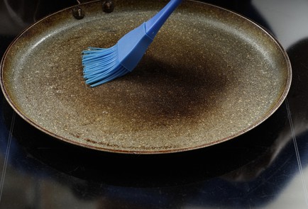 Фото шага рецепта Постные блины 173362 шаг 7  